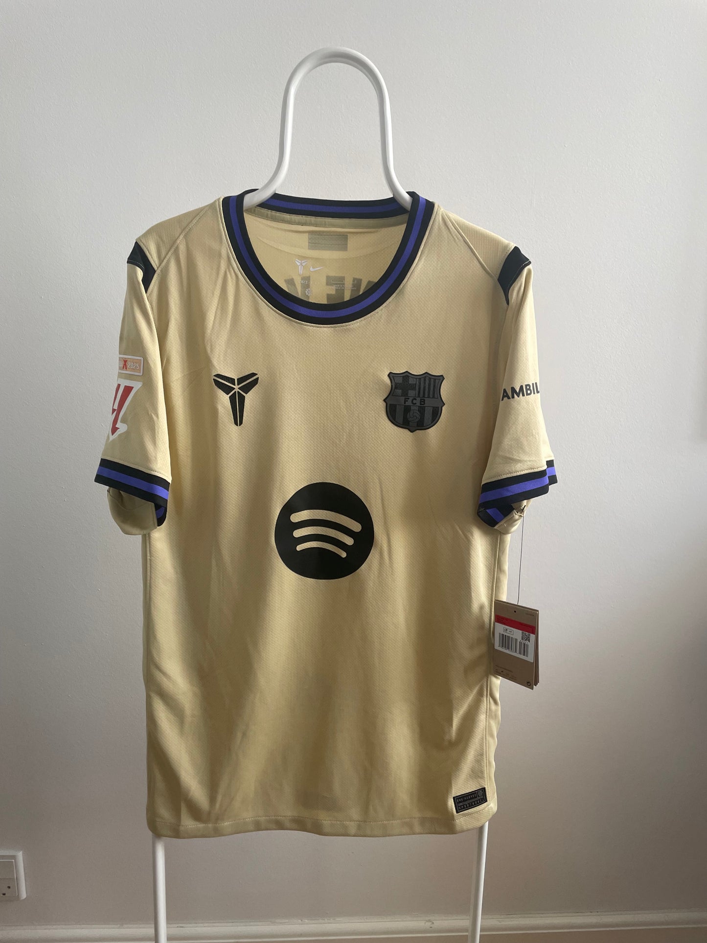 Barcelona 2025/26 Lamine Yamal 10/10 BNWT - L