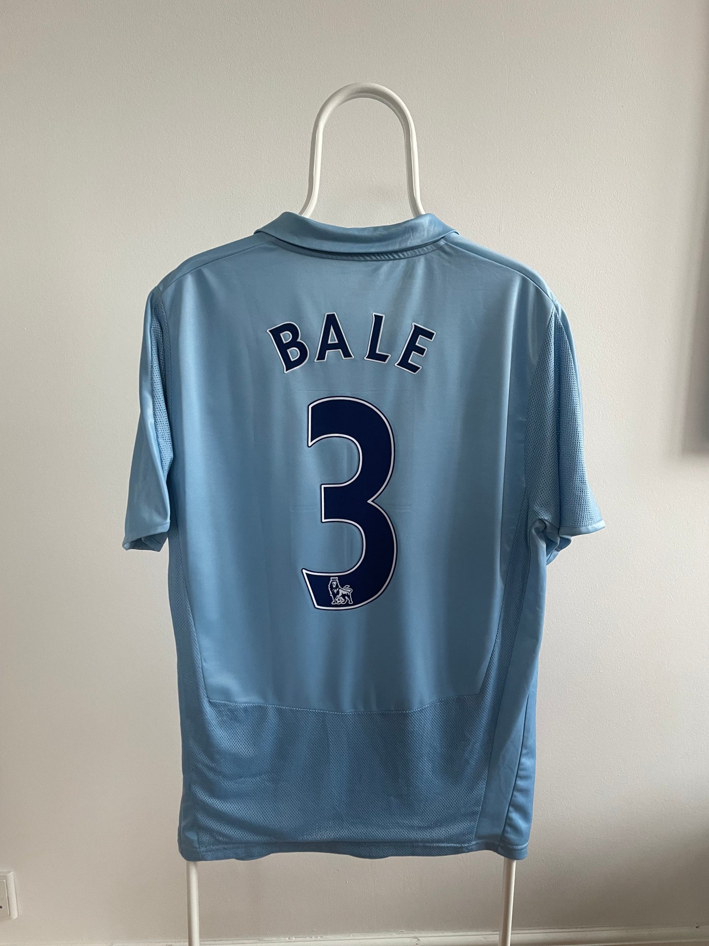 Tottenham 2008/09 Gareth Bale 9/10 - L