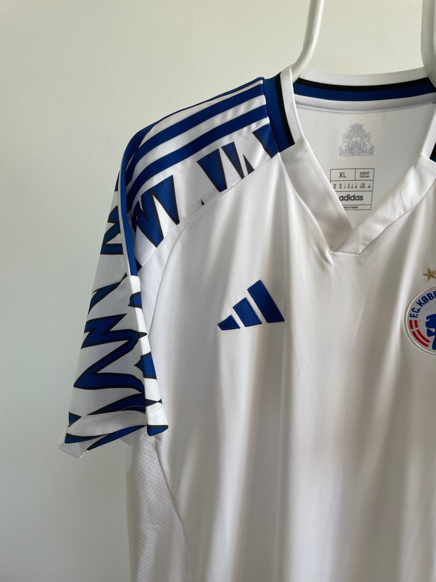 FCK 2024/25 Viktor Froholdt 10/10 BNWT - XL