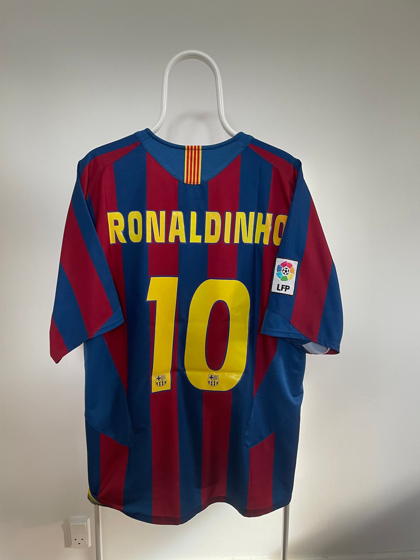 Barcelona 2005/06 Ronaldinho 9/10 - L