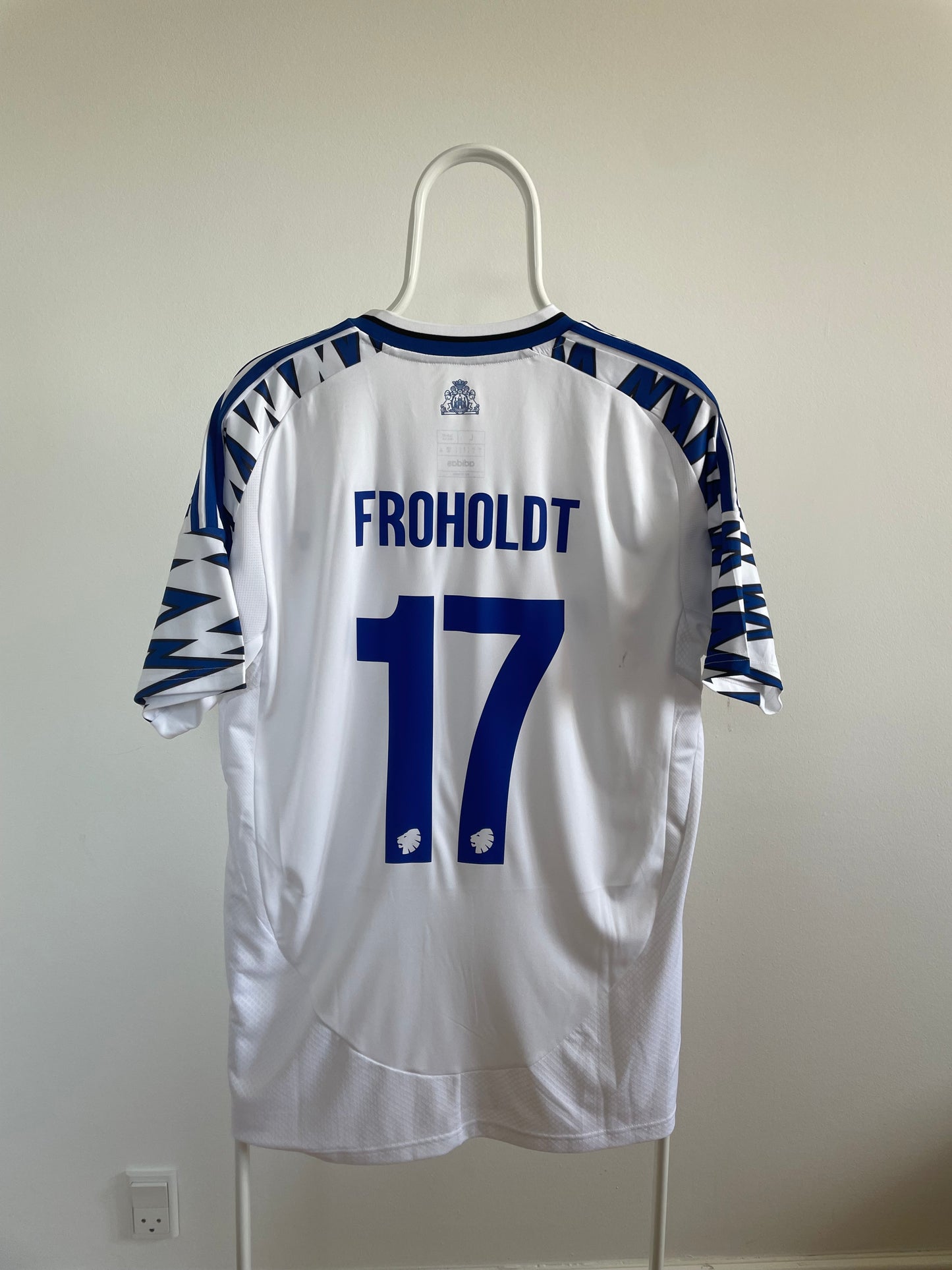 FCK 2024/25 Viktor Froholdt 10/10 BNWT - L