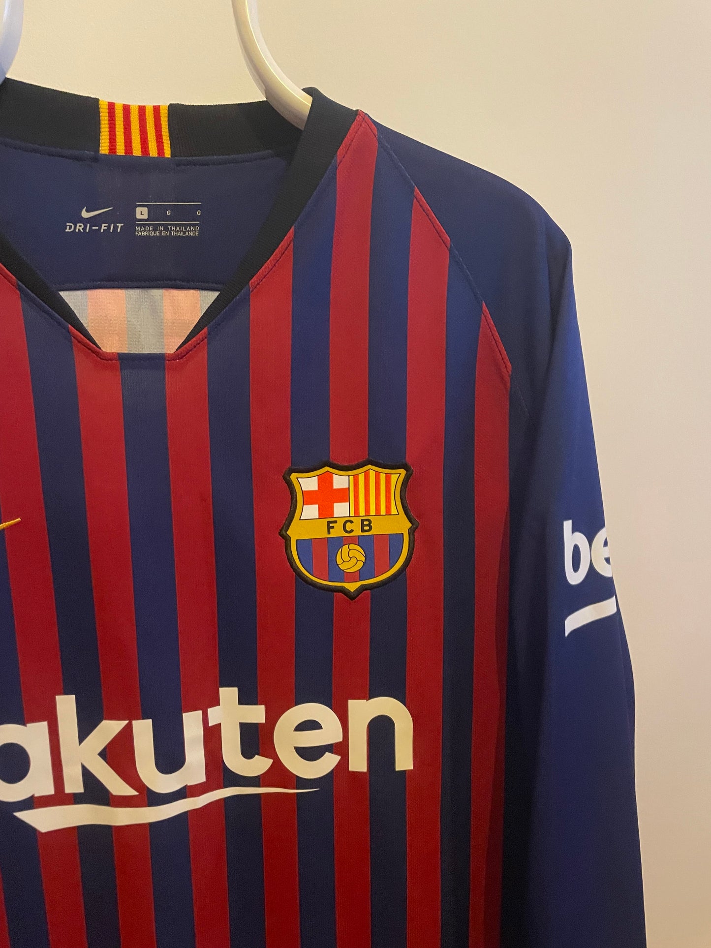 Barcelona 2018/19 Lionel Messi 10/10 BNWT - L