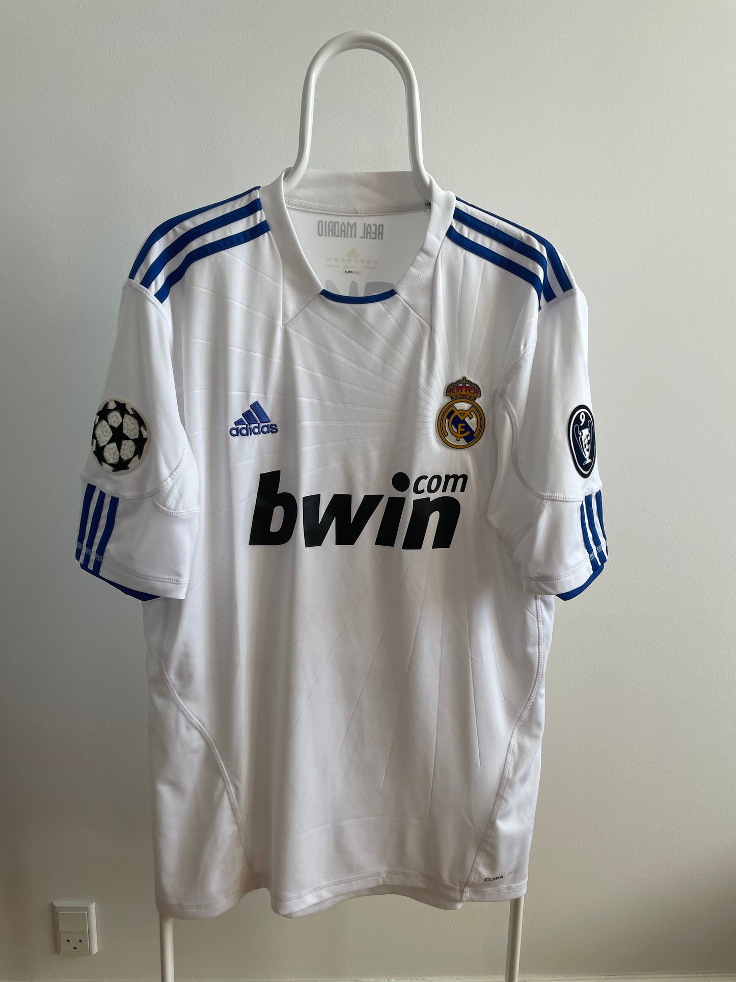 Real Madrid 2010/11 Kaka 9/10 - L