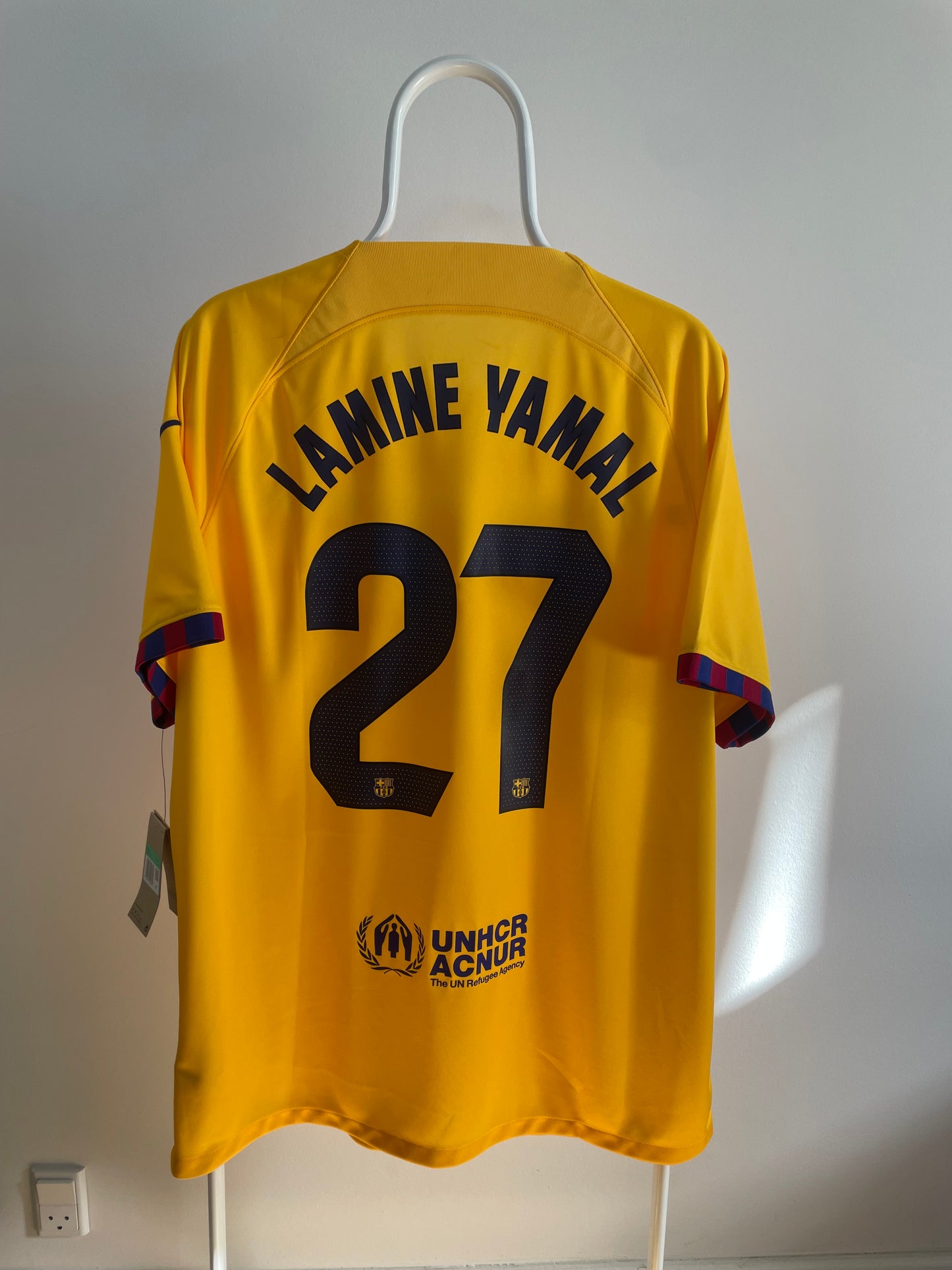 Barcelona 2022/23 Lamine Yamal 10/10 BNWT - XL