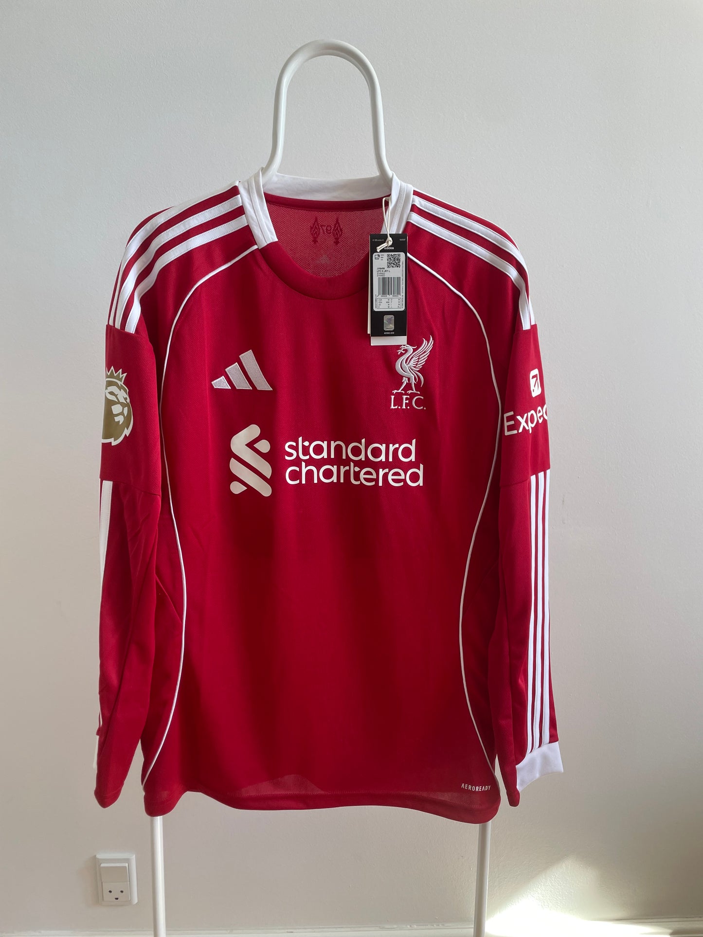 Liverpool 2025/26 Alexis MacAllister 10/10 BNWT L/S - M