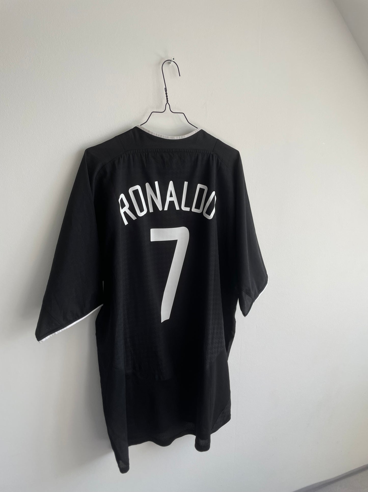 Manchester United 2003/05 Cristiano Ronaldo 9/10 - XL