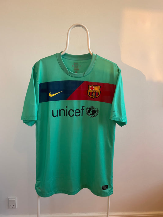 Barcelona 2010/11 Andres Iniesta 9/10 - L