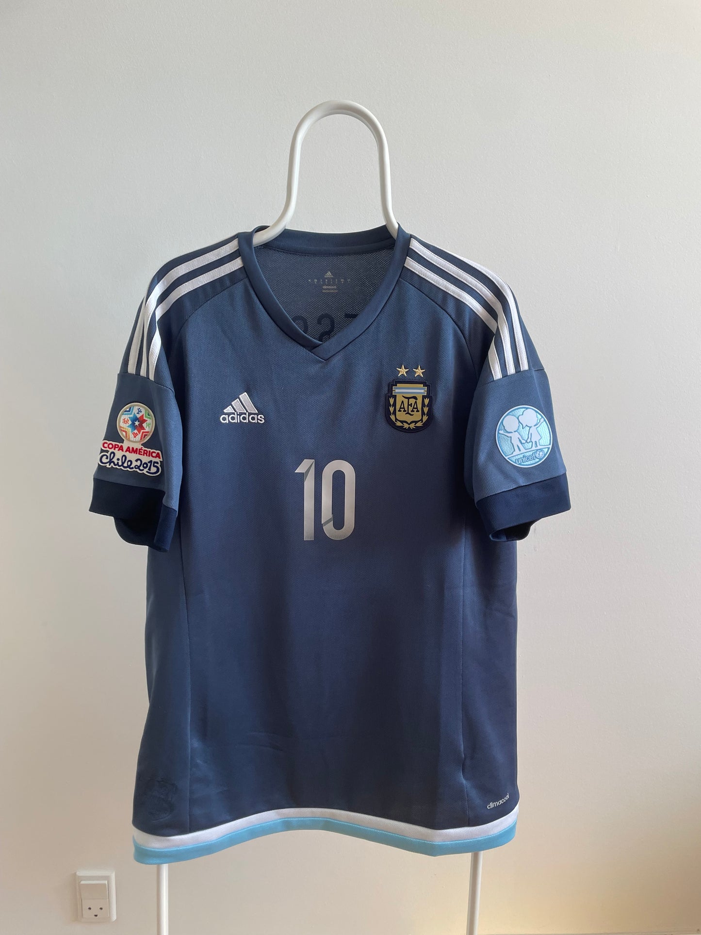 Argentina 2015 Lionel Messi 9/10 - XL