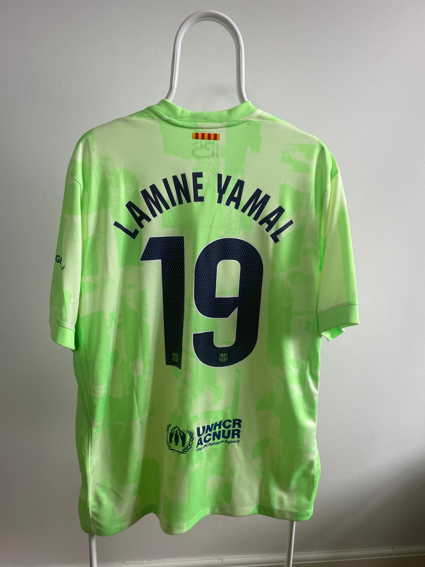 Barcelona 2024/25 Lamine Yamal 10/10 BNWT - XL