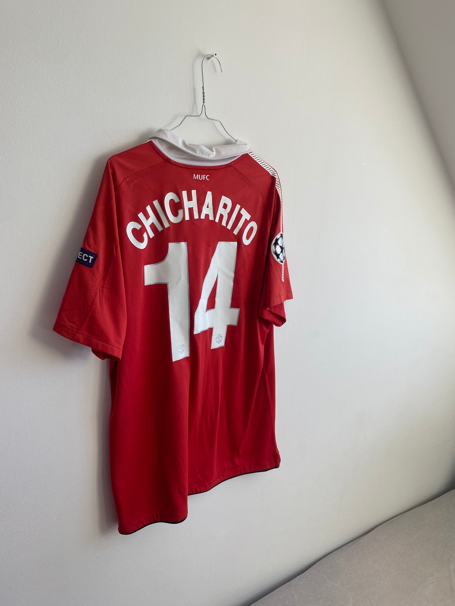 Manchester United 2010-11 Chicharito 9/10 - L
