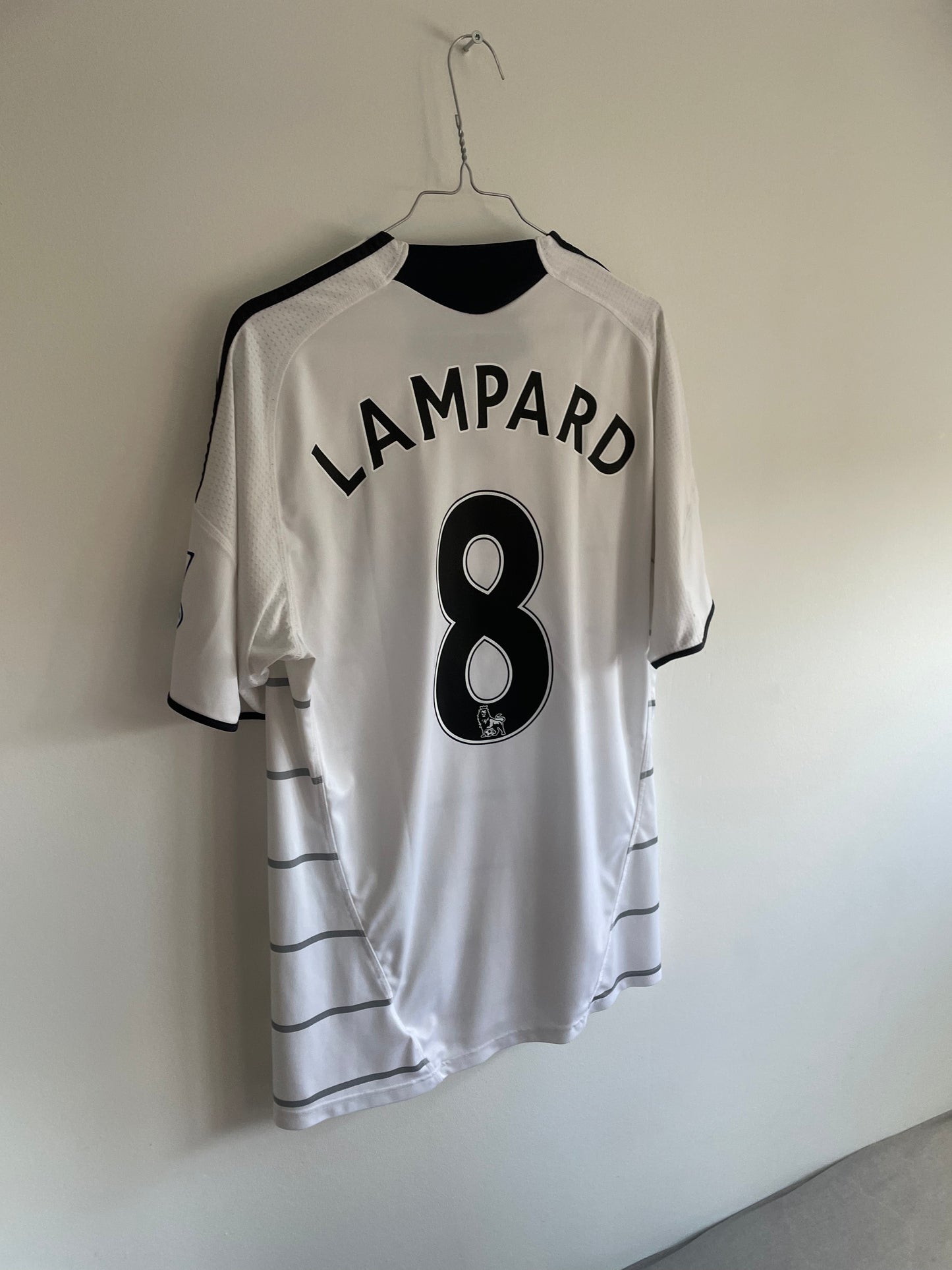 Chelsea 2009/10 Frank Lampard 8/10 - L