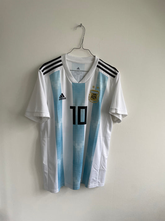 Argentina 2018 Lionel Messi 9/10 - L