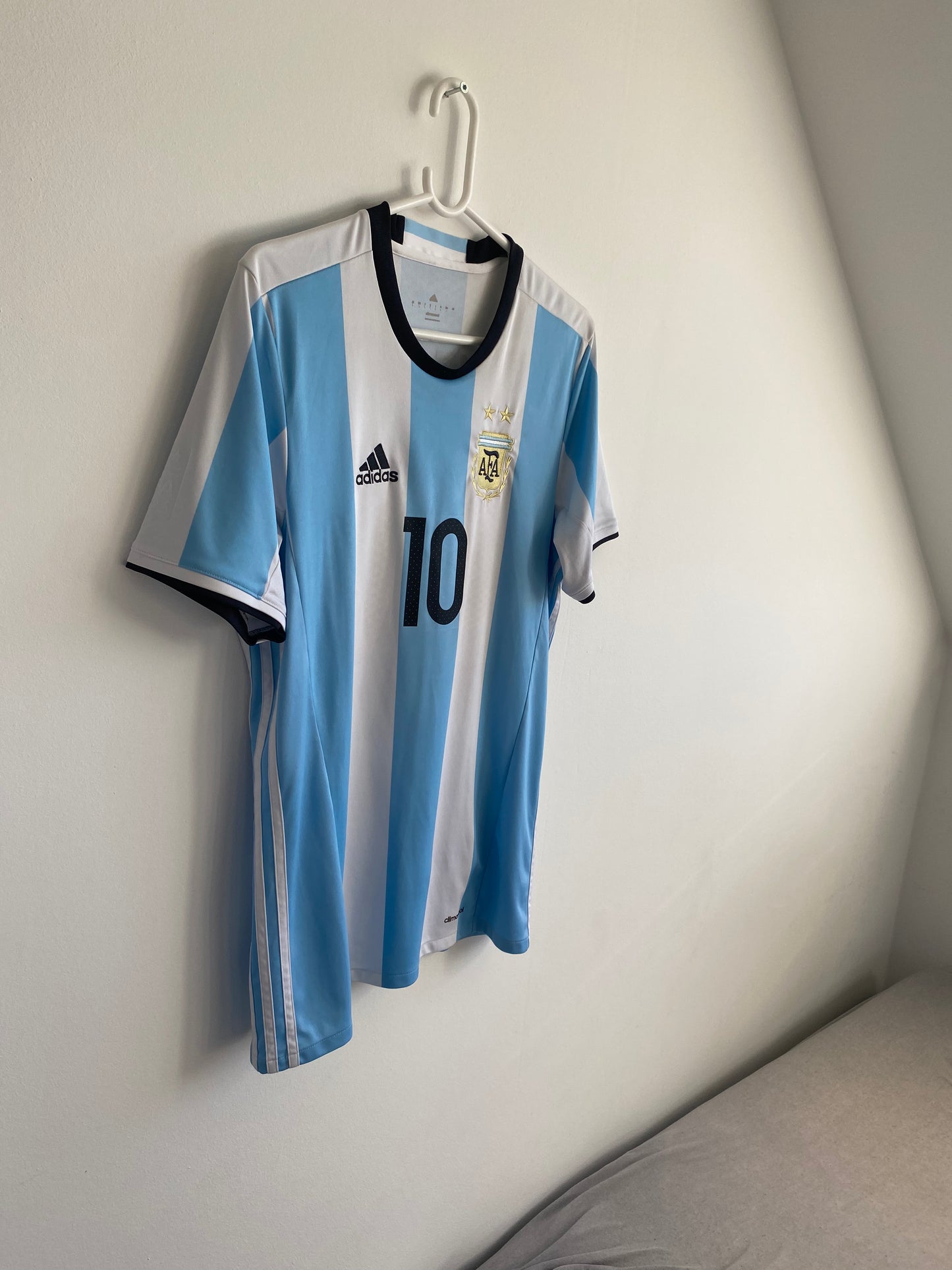 Argentina 2016 Lionel Messi 8/10 - L