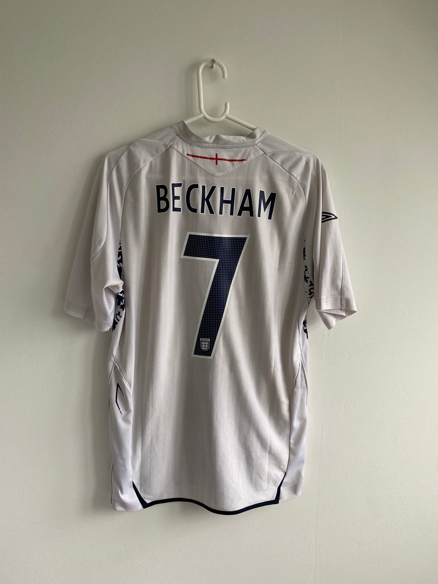 England 2008 David Beckham 8/10 - L